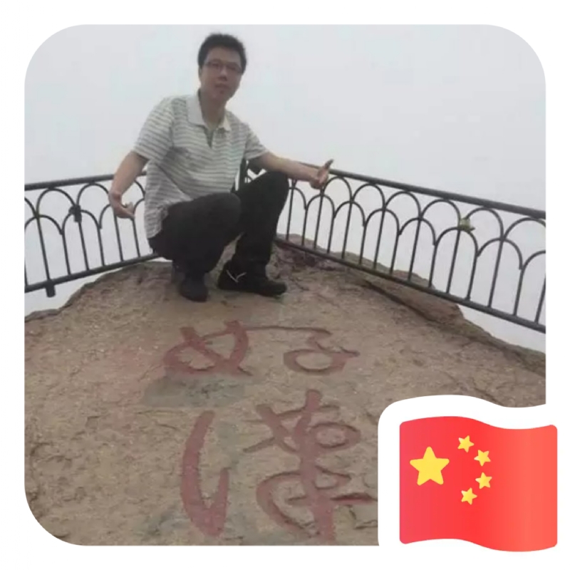 一只小虎牙的第一张照片--福州基督教相亲网